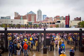 Colts offer 5-game ticket packages as season ticket renewals decline