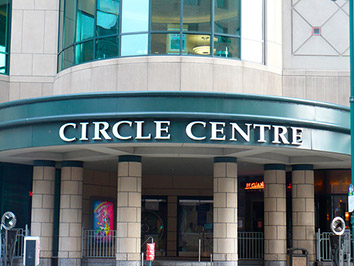 4 new businesses open in Circle Centre Mall in downtown Indy