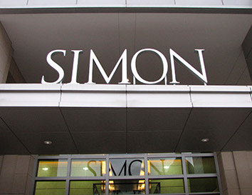 Simon's $3.6 million Taubman buy shows only the high end is safe