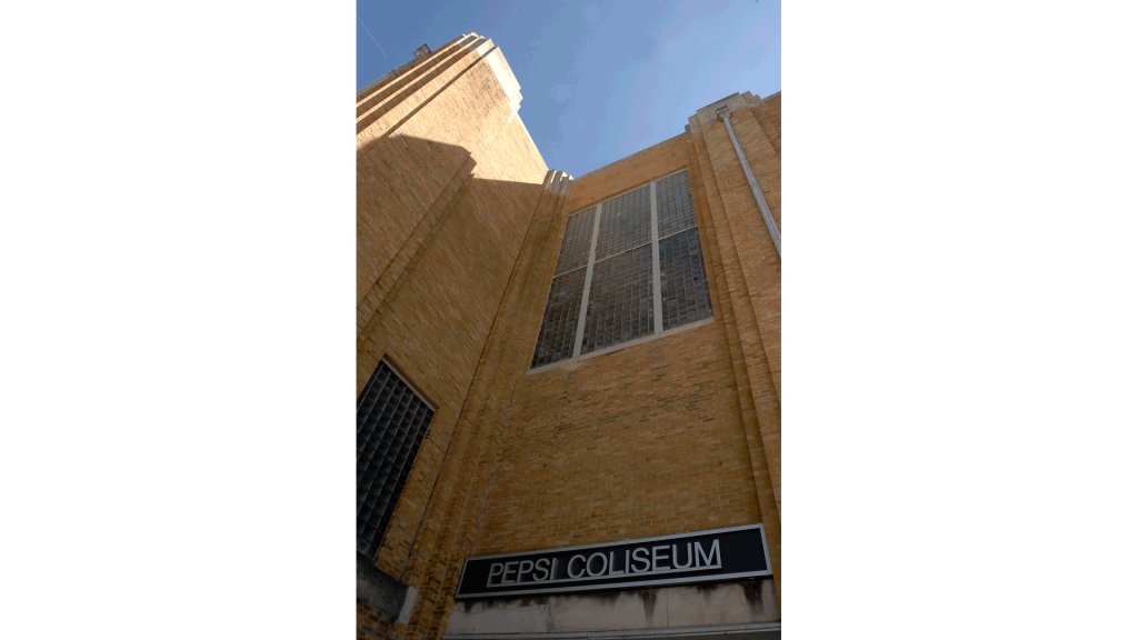 ''This structure is an iconic Indiana treasure, and I think people here have a great affinity for it,'' said Cindy Hoye, a fairgrounds official.