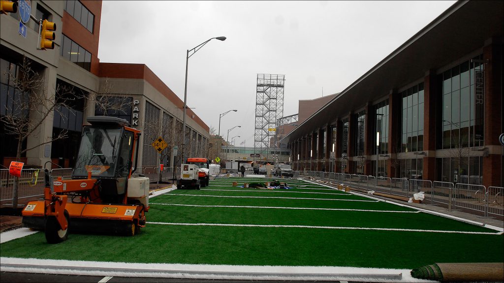 Capitol Avenue was transformed into a temporary pedestrian area, complete with a gridiron artificial turf.