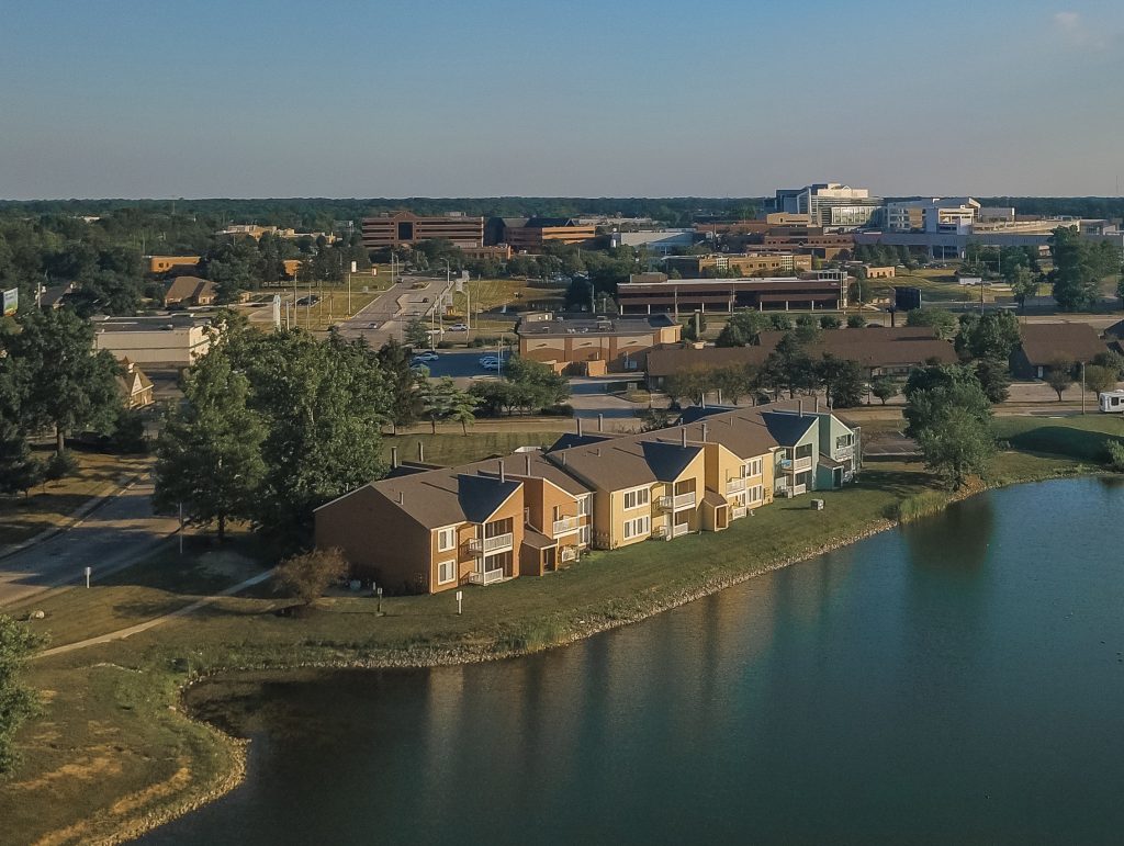 400 Unit Apartment Property In Castleton Sells For 36 5m Indianapolis Business Journal