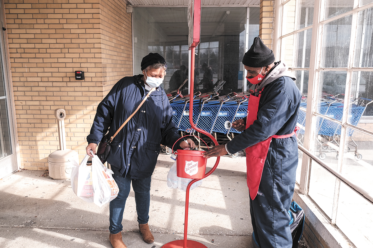 Salvation Army Christmas Kettle Drive aims for $16 million, Lead Stories