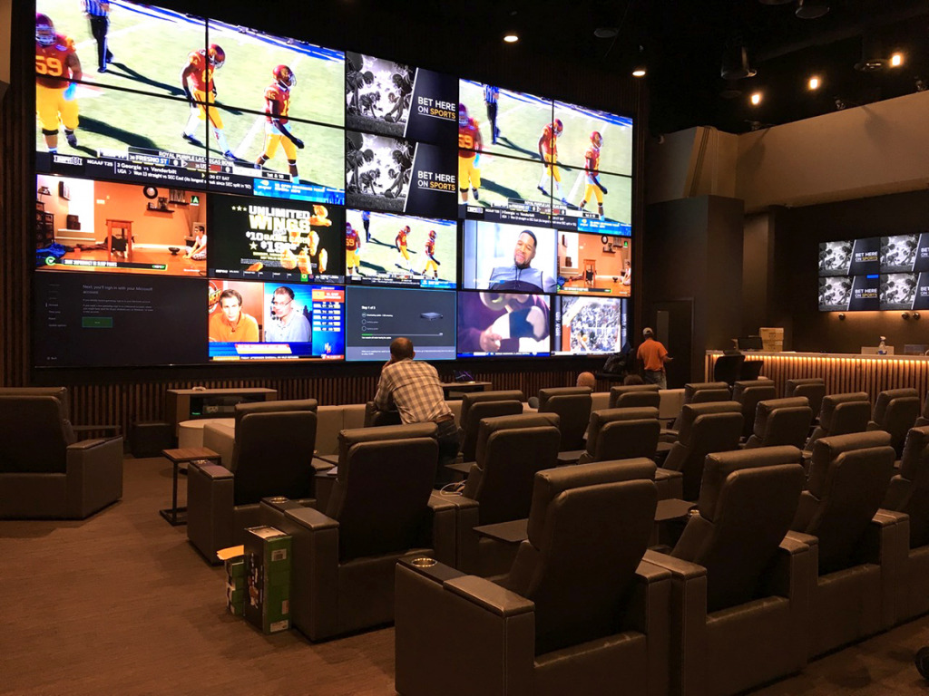 New NFL Policy Could Bring Sports Betting Lounges To Lucas Oil Stadium