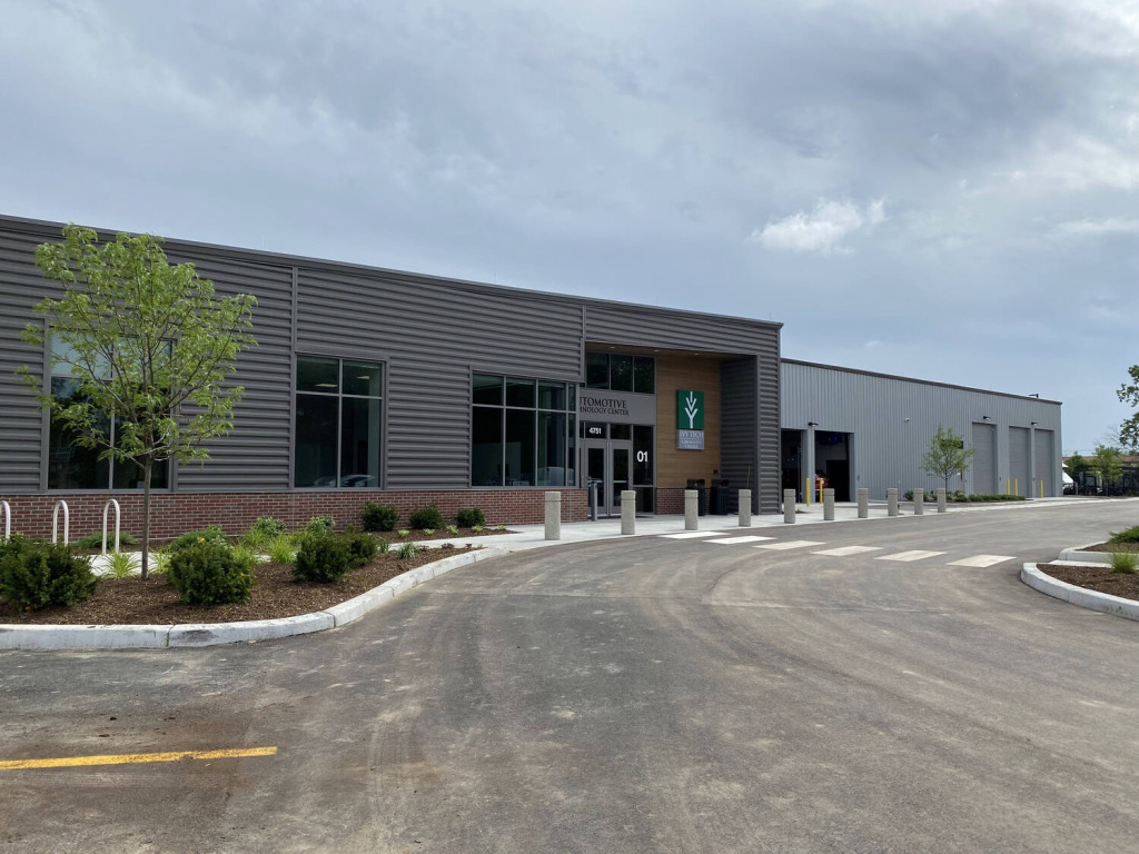 Ivy Tech opens new automotive tech center in west side’s International ...