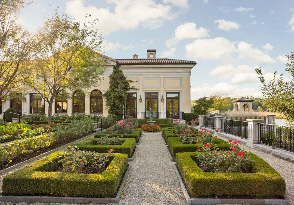 RH sets opening date for store, restaurant at former DeHaan estate