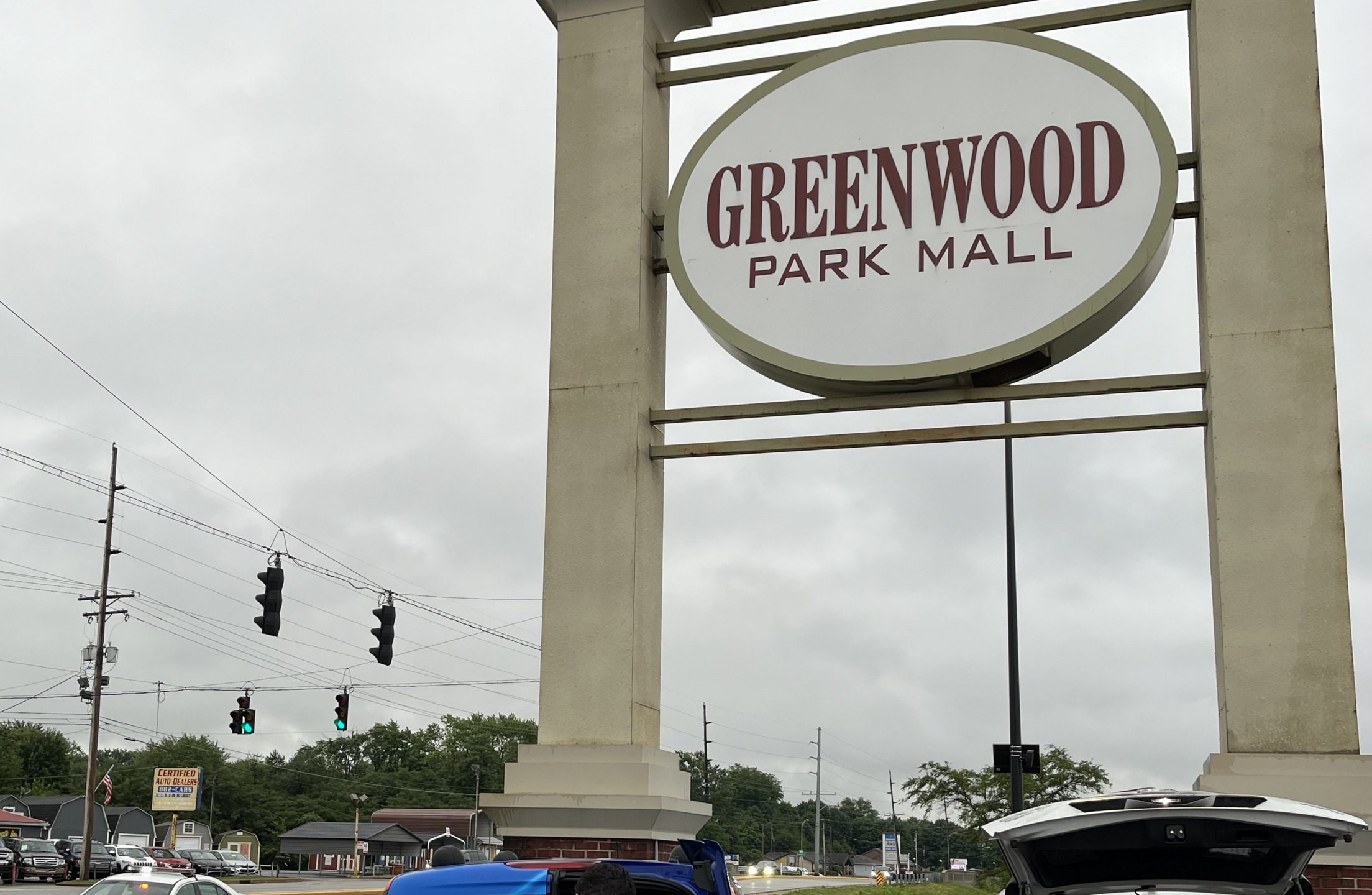 2 Greenwood Park Mall employees held at gunpoint in 2 weeks by teens