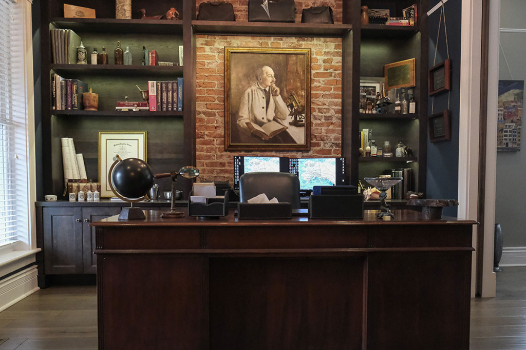 Chatham Arch home built in 1910 offers sophisticated urban living