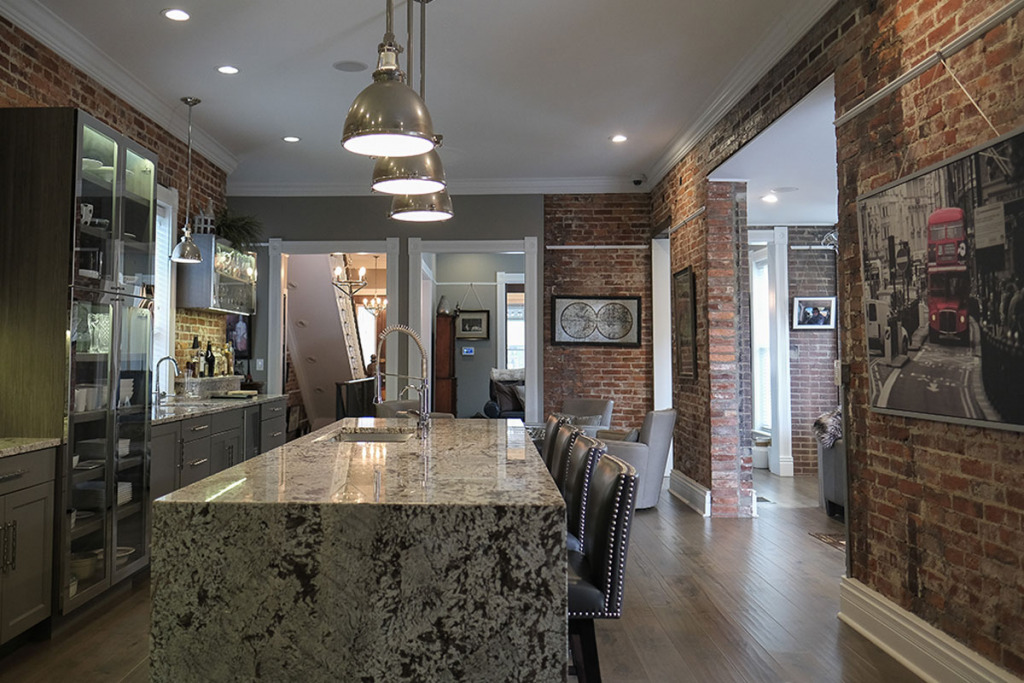 Chatham Arch home built in 1910 offers sophisticated urban living