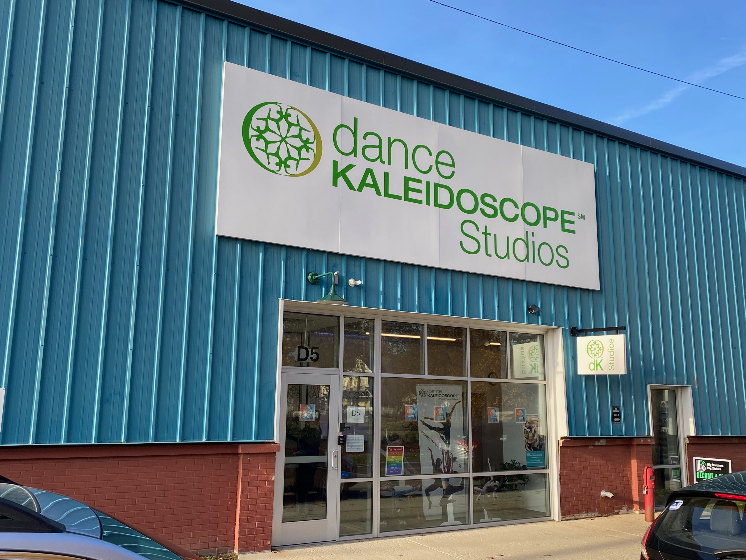 Dance Kaleidoscope’s David Hochoy to retire after 32 years in role