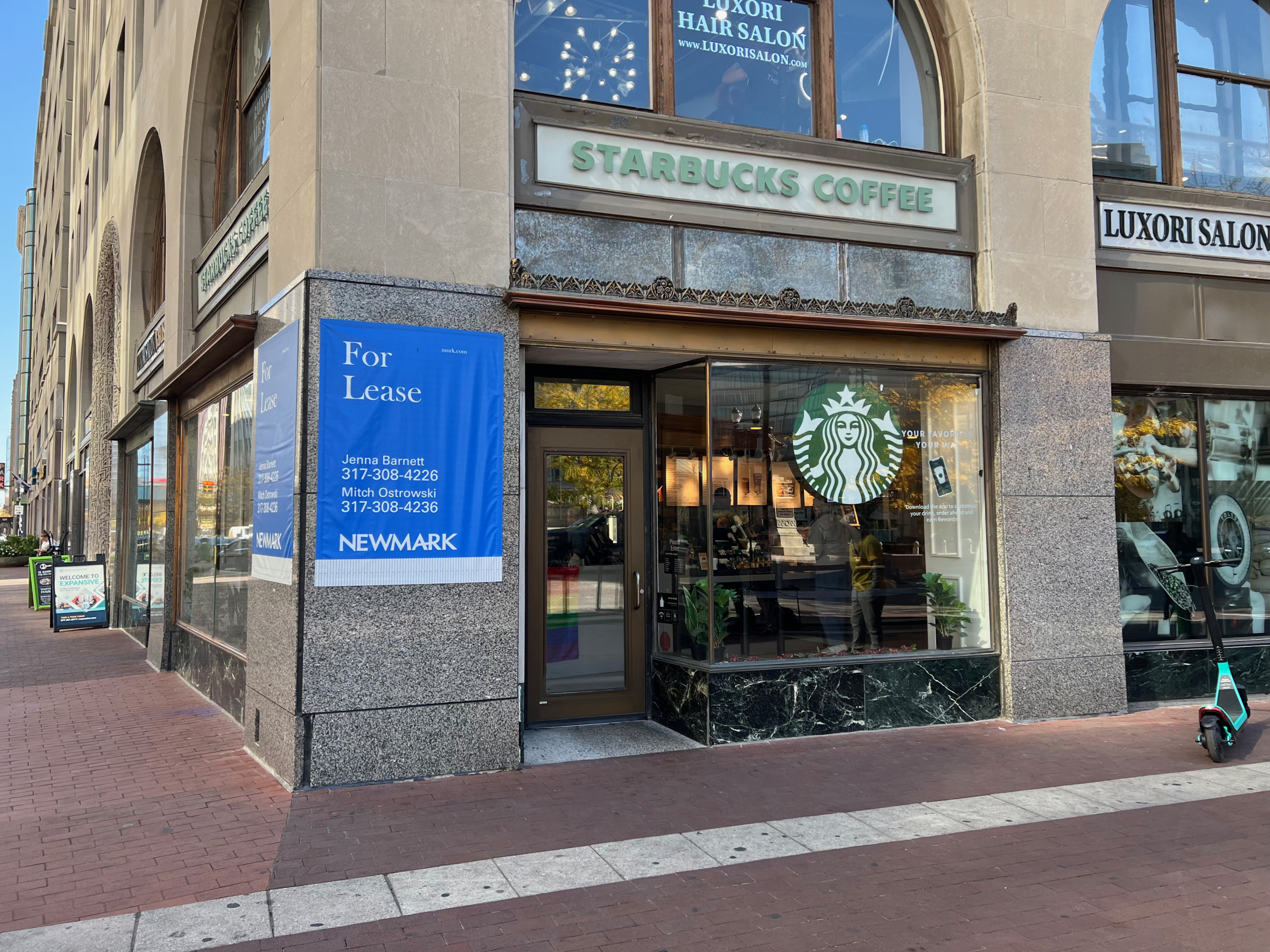 After 37 Years, Starbucks Announced a Brilliant New Rule That