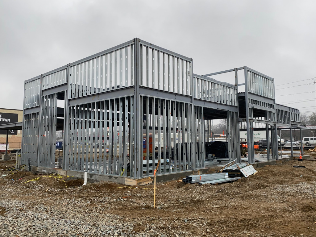 With New Chase Bank Rising In Parking Lot Of Former Marsh 2 Other 