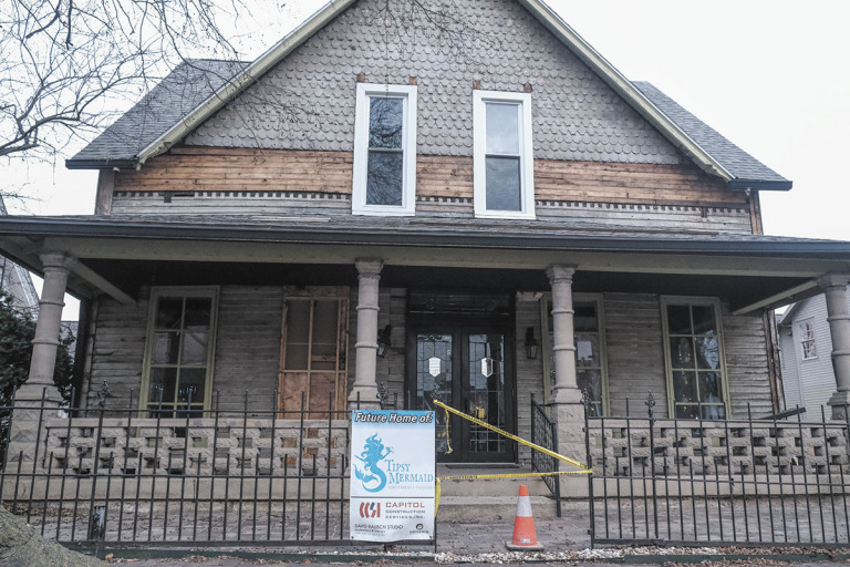 Zionsville native’s new eatery to have Key West theme Indianapolis