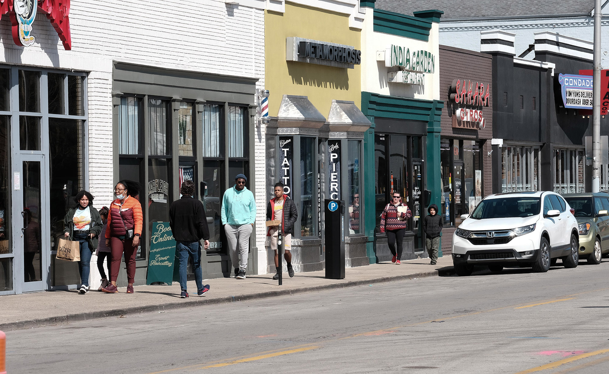 Broad Ripple merchants, residents request city support in crime