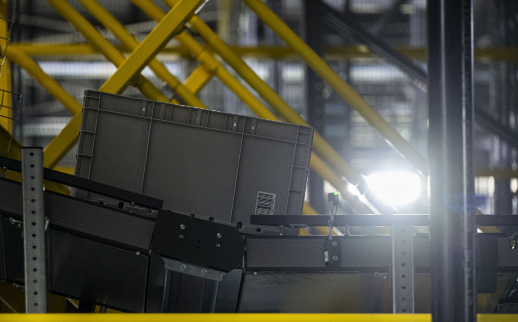 Inside the massive new Walmart fulfillment center in McCordsville