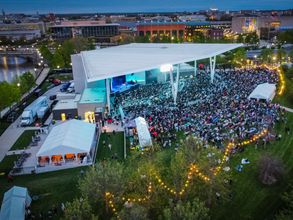 White River State Park concert venue formalizes name change