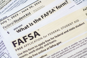 Experts fear ‘catastrophic’ college declines due to botched FAFSA rollout