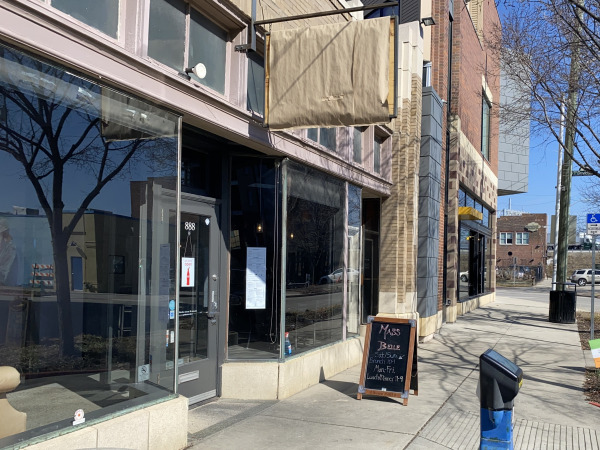 Restaurant brings ‘Juicy Lucy’ cheeseburger concept to Mass Ave ...