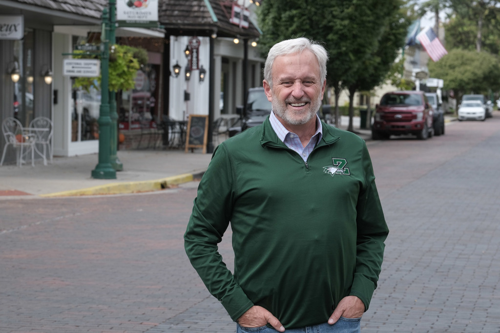 IBJ Podcast: John Stehr, news anchor turned mayor, on tackling one of Zionsville’s hottest issues