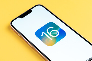 Indiana Senate advances bell-to-bell school cellphone limits despite bipartisan concerns