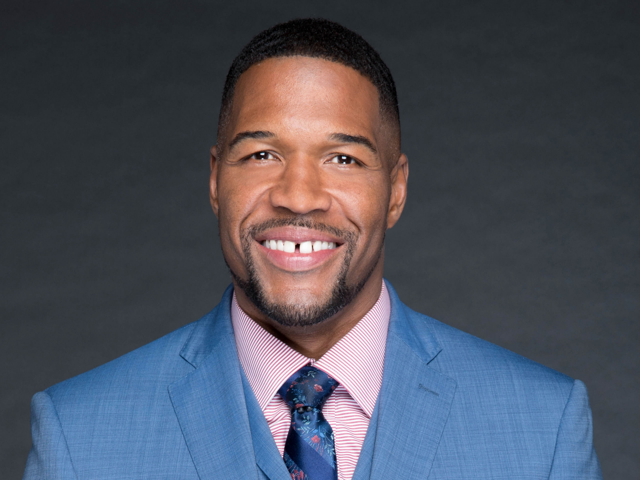 Michael Strahan to lead Indianapolis 500 field in Corvette pace car - Indianapolis Business Journal