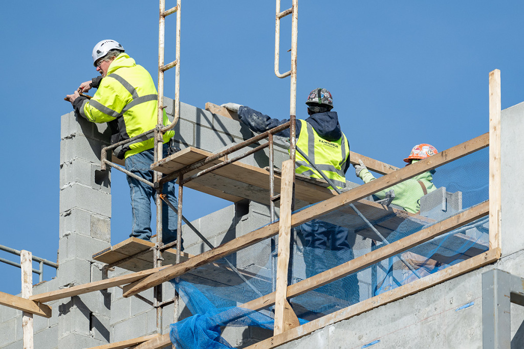 Purdue supplements construction management curriculum with hands-on training