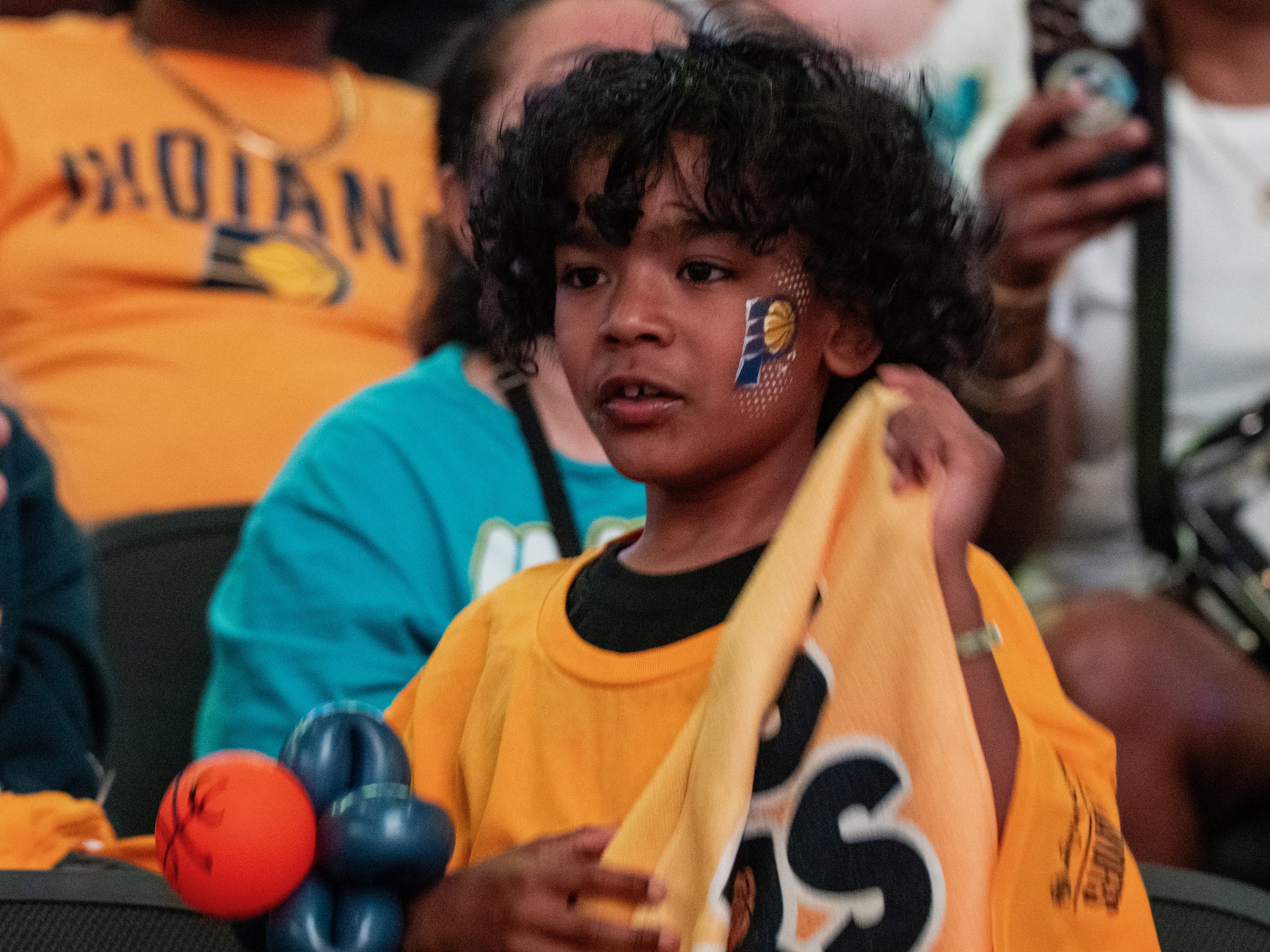 WATCH PARTY FAN