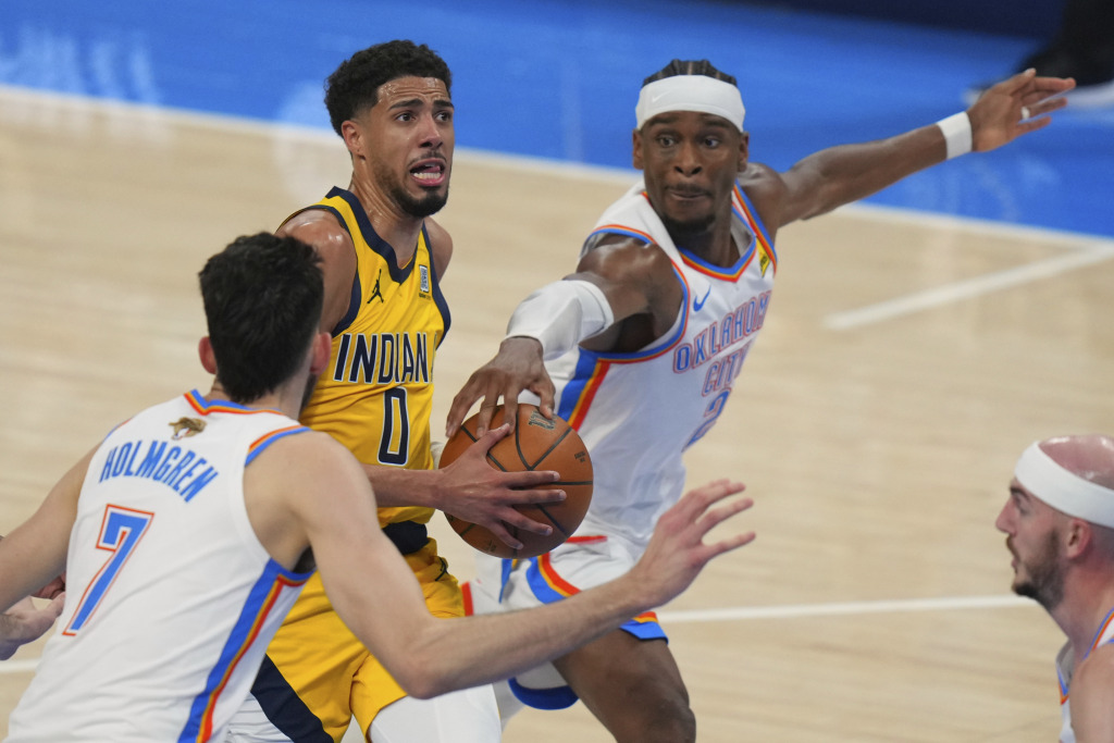 Pacers mount stunning comeback to top Thunder in Game 1 of NBA Finals