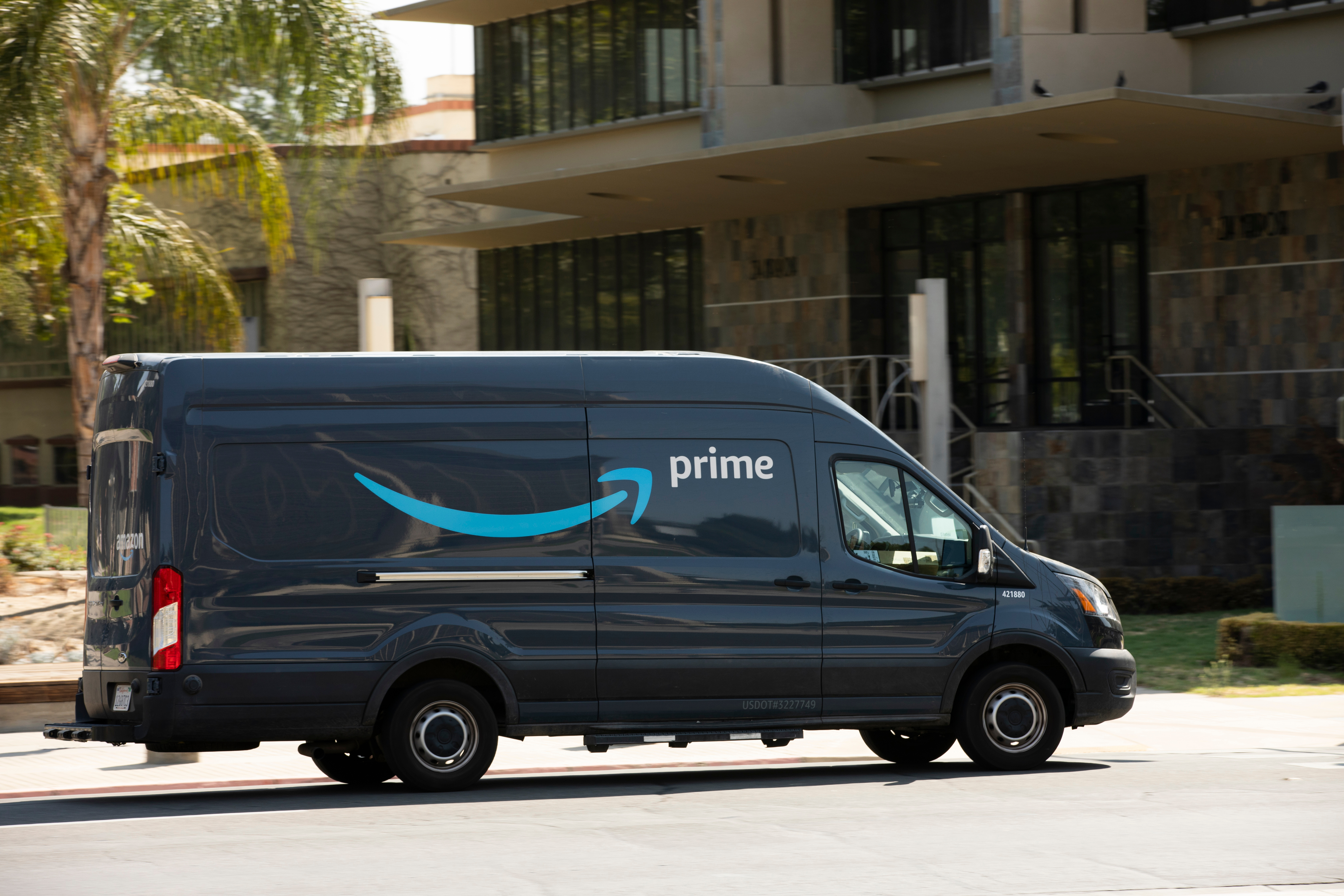 Amazon eyes Carmel office park building to facilitate new 30-minute delivery service