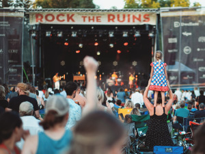 Rock the Ruins