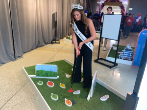 QUEEN PUTTS