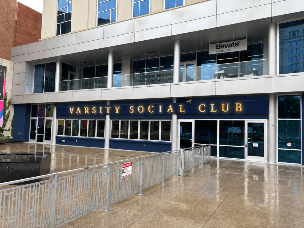 Downtown Scotty’s space to be remade as ‘sophisticated sports bar’