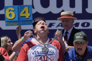 Westfield’s Joey Chestnut eats 66 hot dogs to again claim Mustard Belt at Nathan’s Famous contest