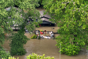 Trump promises to OK federal aid for Indiana flooding, storm damage, recovery, Braun says
